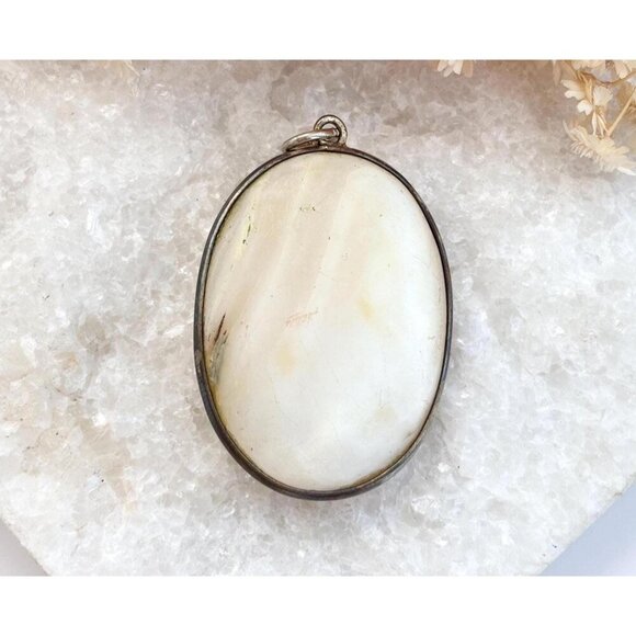 Jewelry - Mother of Pearl Oval Cabochon Polished XL Silver Toned Vintage Statement Pendant